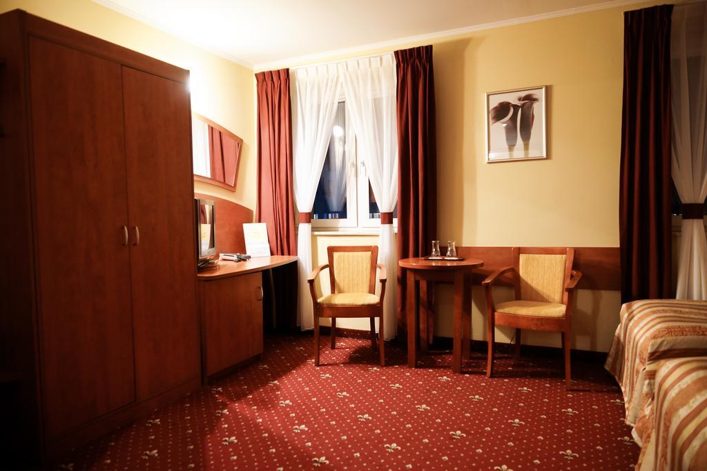 Hotel City Grudziądz Quarto foto
